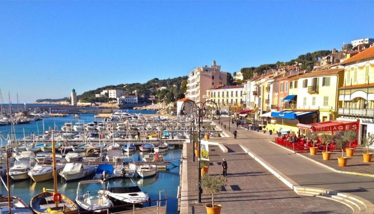 Cassis Centre- Entre Falaise Et Port Bagian luar foto